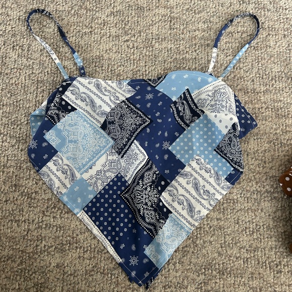 XS POLKA DOT TIED BACKLESS BANDANA CAMI TOP (BROWN) & LARGE BLUE BACKLESS TOP - Picture 6 of 6